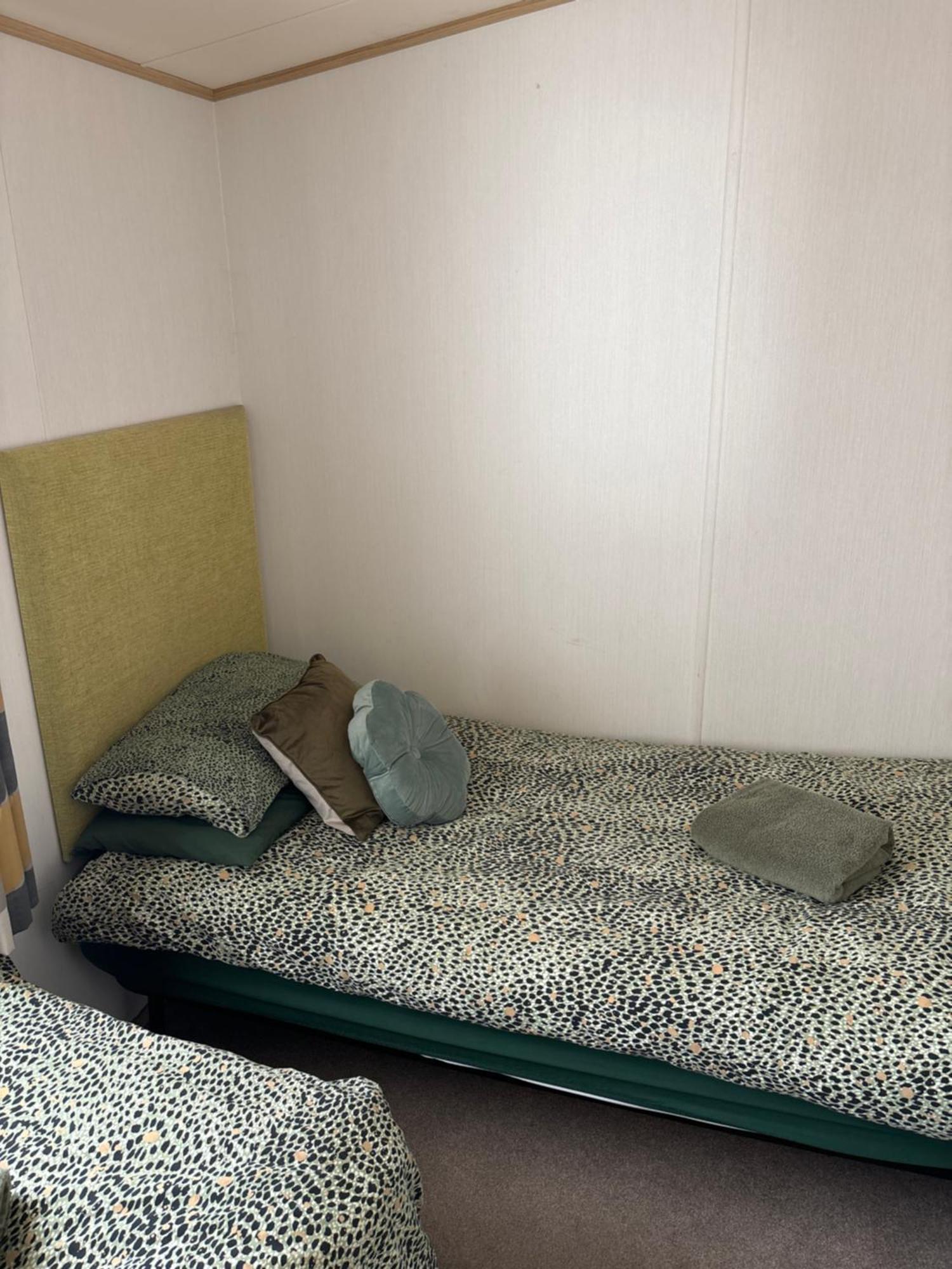 Squirrel Lodge 卡莱尔 外观 照片